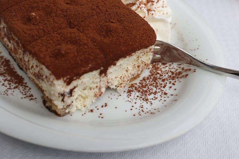 Tiramisu dessert deweys pizza
